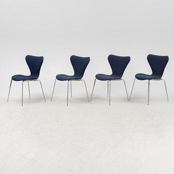Arne Jacobsen, stolar, 4 st, "Sjuan", Fritz Hansen, Danmark, 1970-tal.