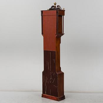 An English longcase clock, first half of the 19th century.