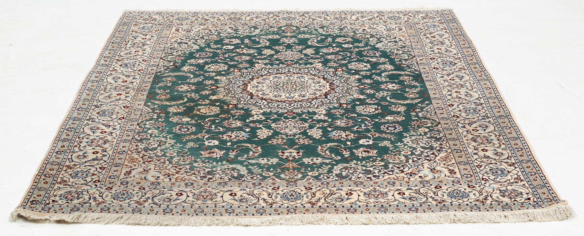 Matta, Nain, ca 235 x 160 cm.