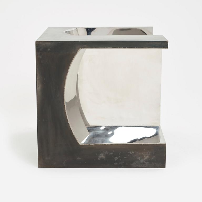 Ron Arad, a "2 R NOT" chair, 1992, no 6 in an edition of 20.