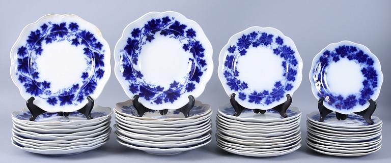 SERVIS, 100 delar, flintgods, "Vinranka", Arhur Percy, Gefle.