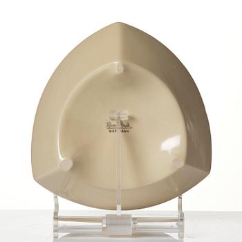 Dorothy Hafner, a 47-piece "Flash" ceramic dinner service, Rosenthal, Germany, post 1984.