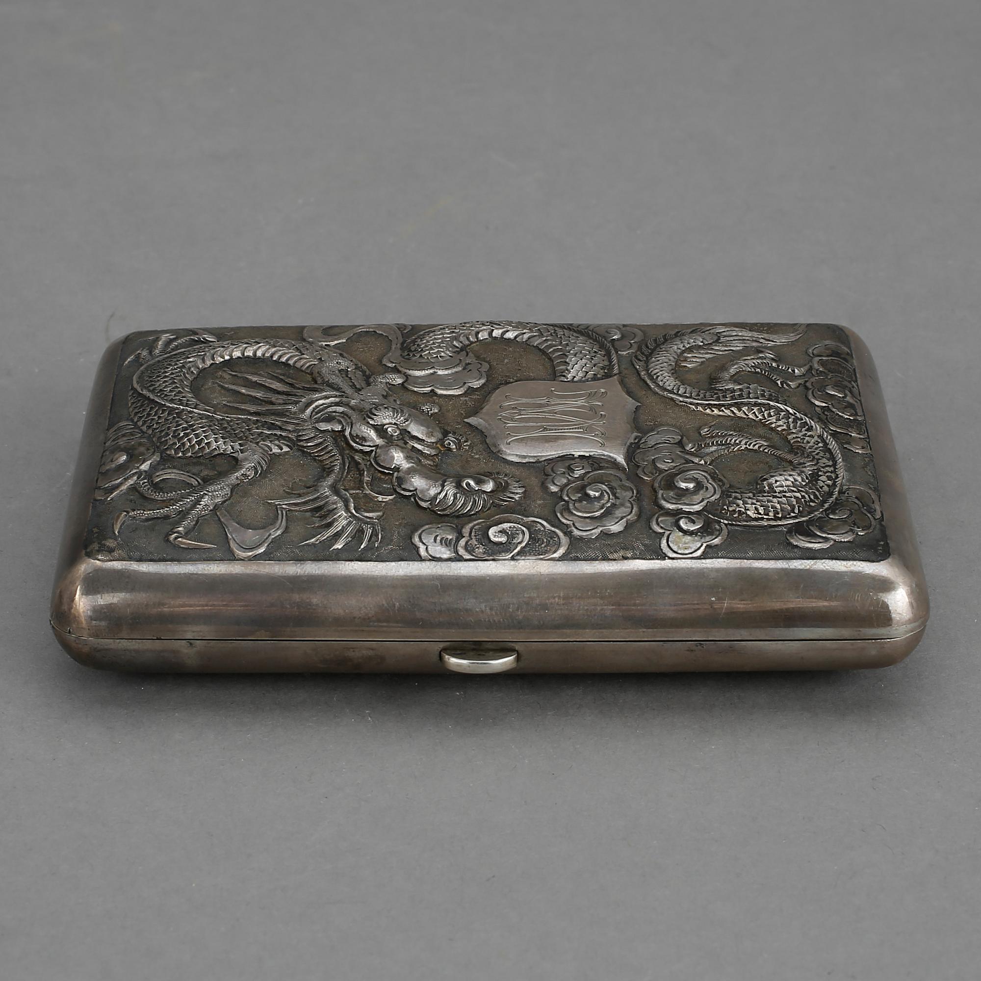 CIGARETTETUI. Silver. Ca 170 g.