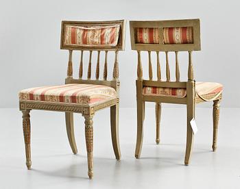 STOLAR, ett par, sengustavianska, 1700/1800-tal.