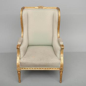 FÅTÖLJ, gustaviansk stil, förgylld, 1900-talets början.