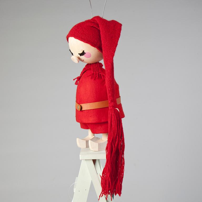 NISSE SNARK, NK 2014, JoAnn Tan Studio.