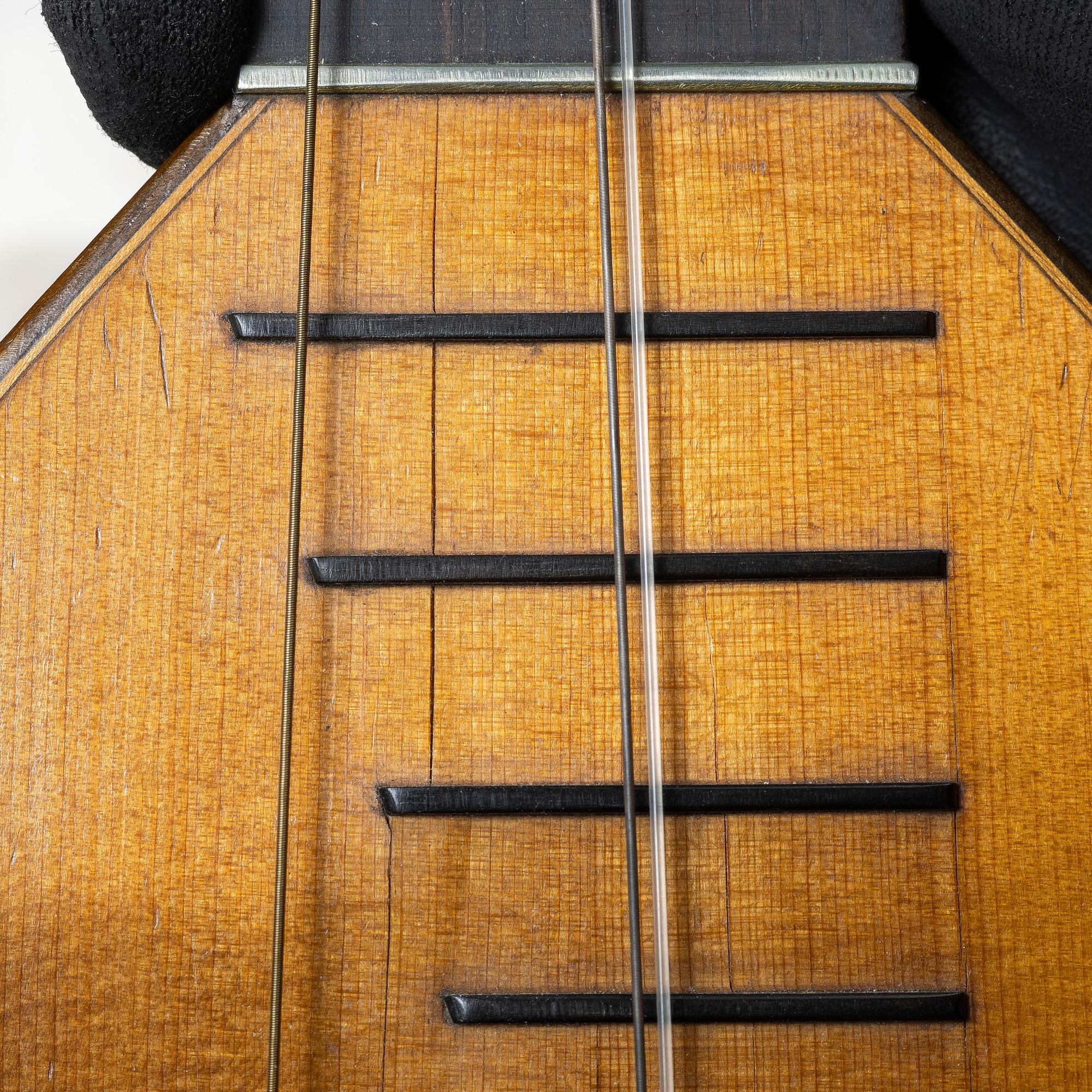 Ignaz Mettal, lute, 20th century, Czechoslovakia.