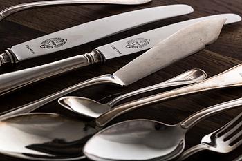 BESTICK, 208 dlr, "Svensk", silver, 1920-tal, total vikt inkl rostfria knivskaft ca 9000 g.