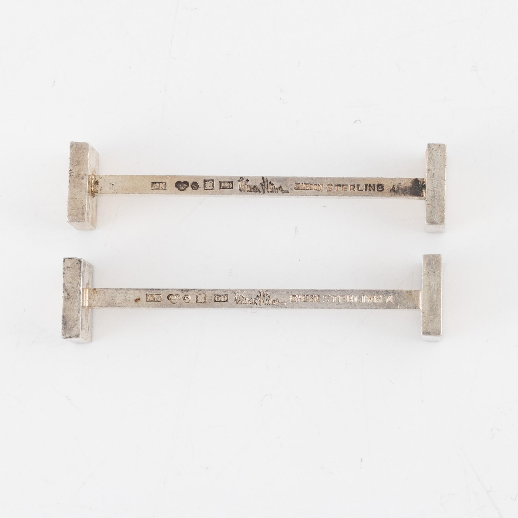 Wiwen Nilsson, smörtaxar, ett par, sterlingsilver, Lund, 1957.