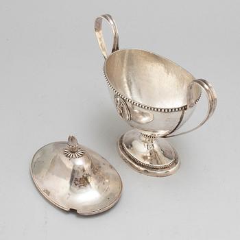 A late Gustavian silver sugar-bowl and cover, mark of PETTER JOHAN ZETTERLING, Linköping 1797.