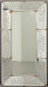 SPEGEL, venetiansk, 1900-talets andra hälft.