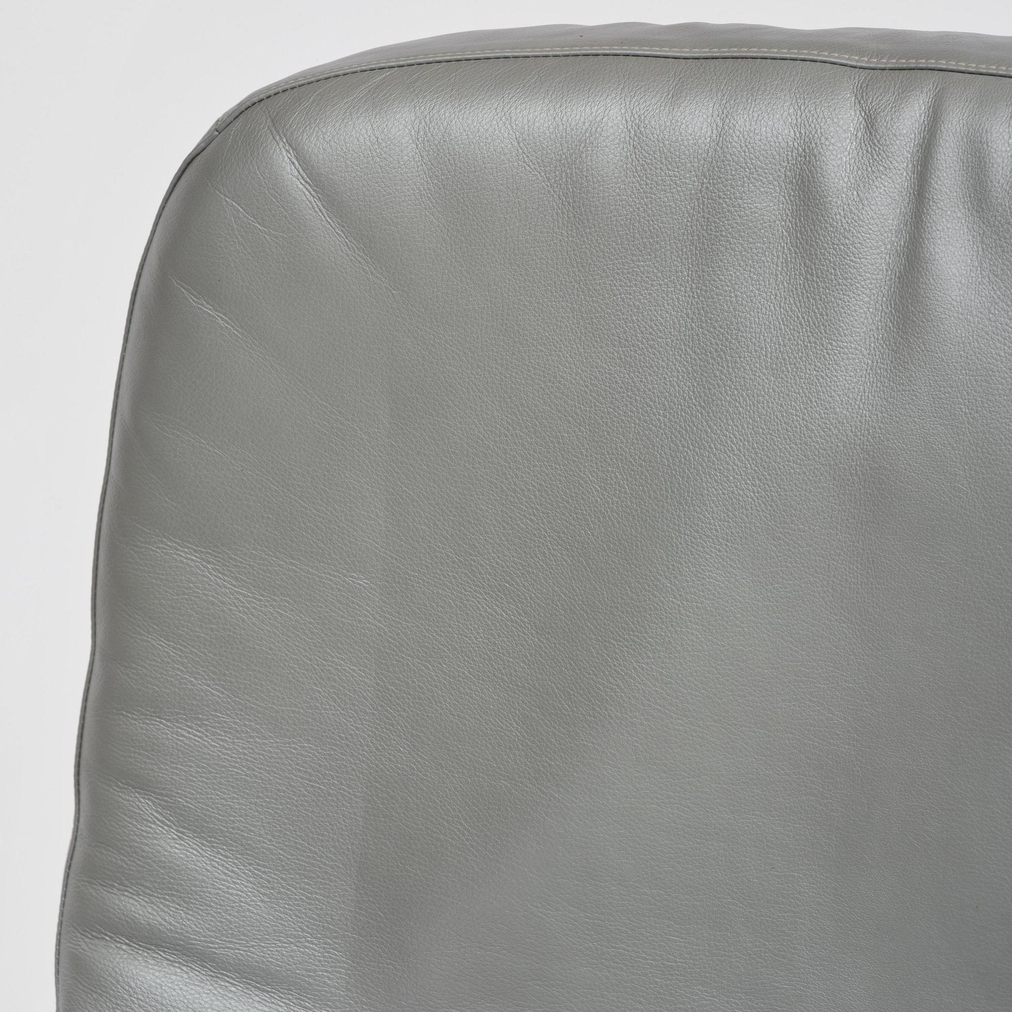 Eero Aarnio, a hanging "Bubble Chair", Adelta, Finland.