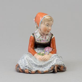 FIGURIN, porslin. "Flickan från Fyn", Royal Copenhagen, Danmark, 1960-tal.