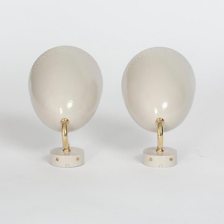 Hans Bergström, a pair of wall lamps, model "311", ed. 3/6 & 4/6, ateljé Lyktan, Edition Bukowskis 2025.