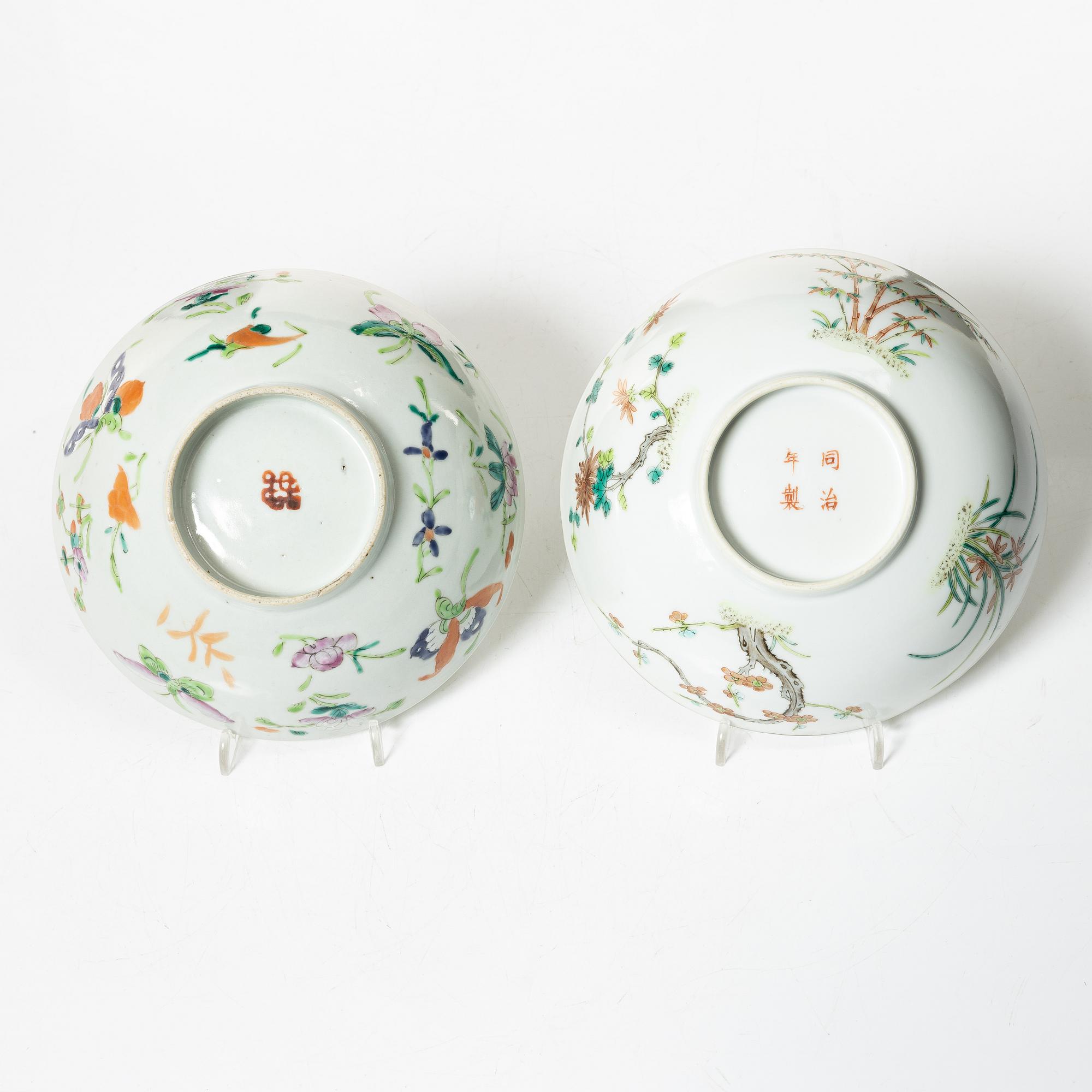 Two Chinese porcelain bowls, 19th Century.