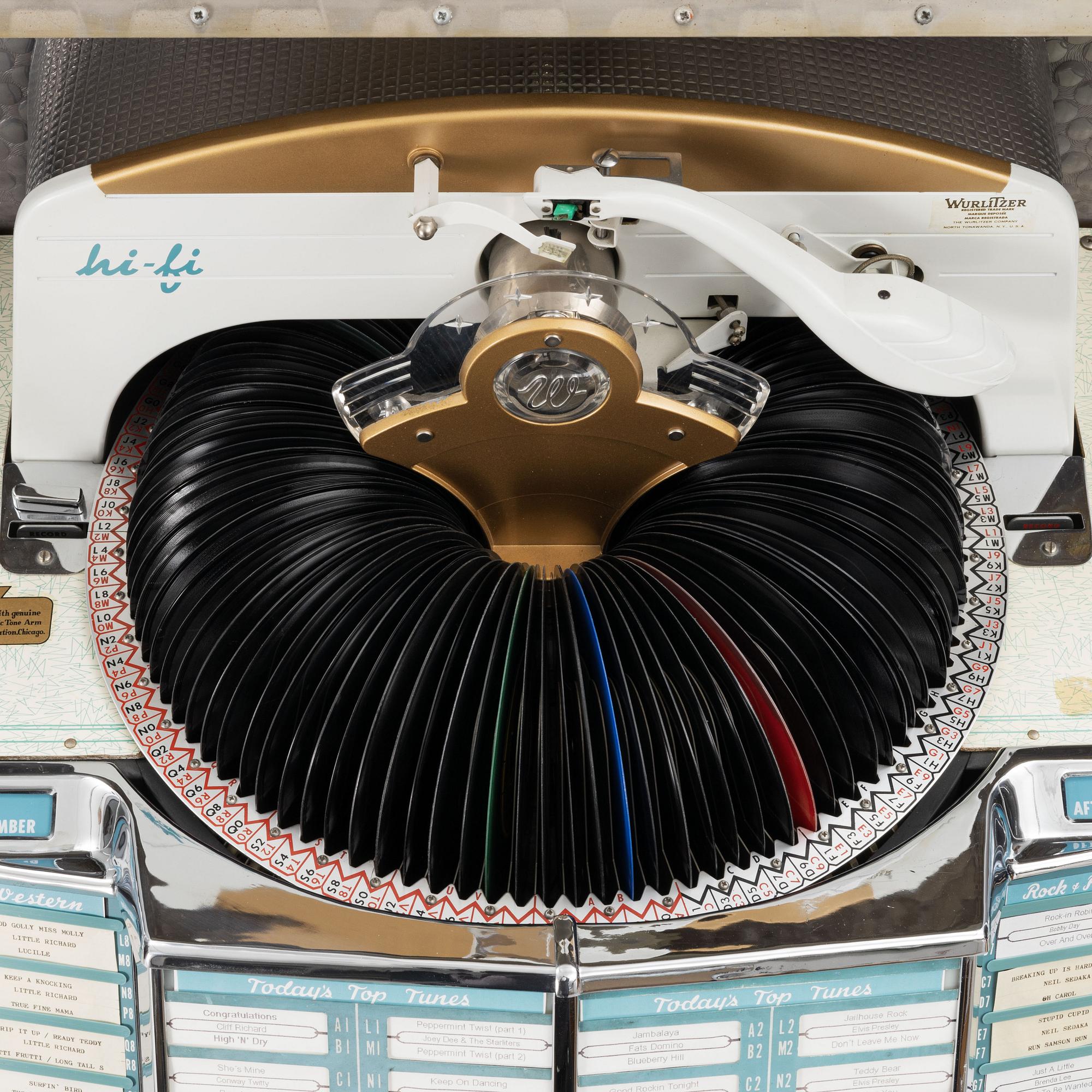 Jukebox, Wurlitzer modell 2100,  Rudolph Wurlitzer Company, North Tonawanda, New York, USA, 1957.