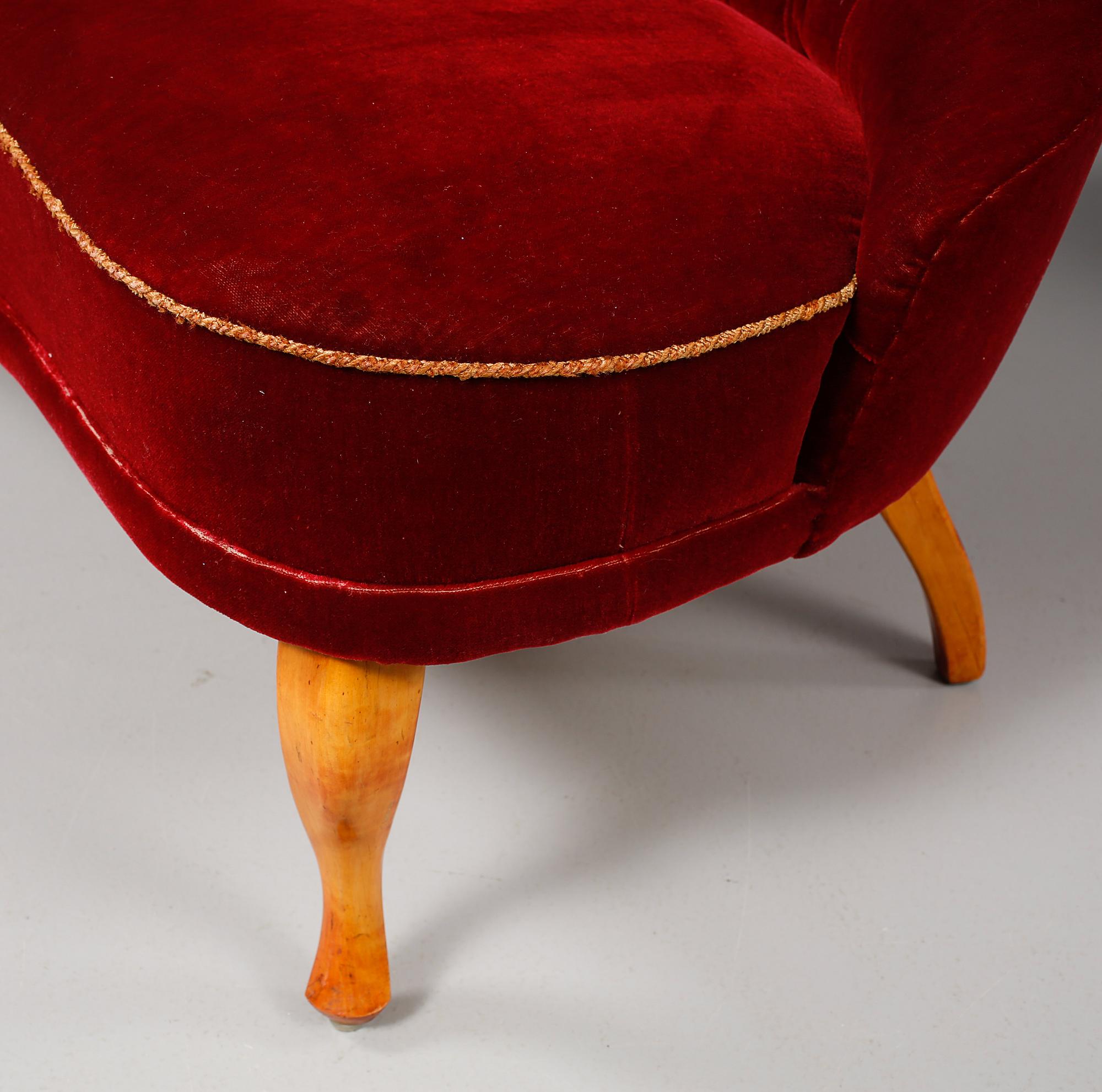 SOFFA samt FÅTÖLJ, omkring 1900-talets mitt.