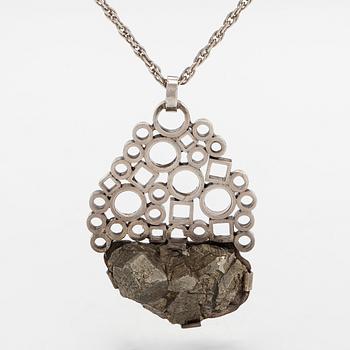 Waldemar Jonsson, hänge, silver och pyrit, Skara, 1969.