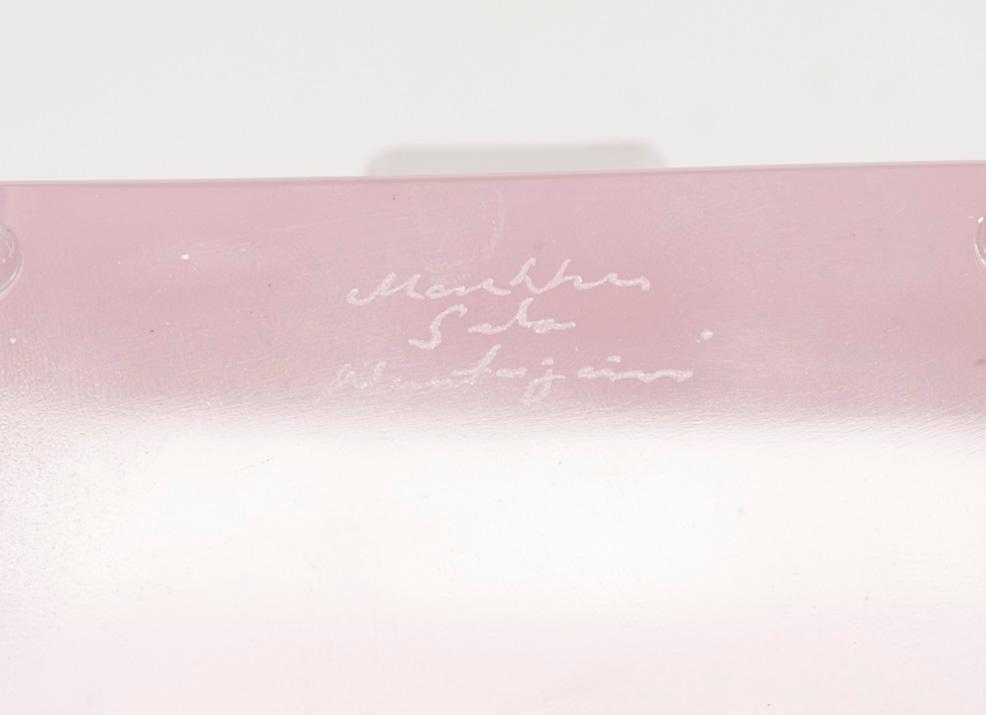 LJUSSTAKE OCH ASK MED LOCK, glas, signerade Markku Salo Nuutajärvi, 1900-talets senare hälft.