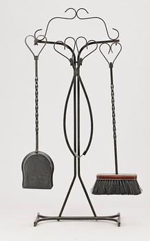 BRASSTÄLL, 4 delar, smidesjärn, 1900-talets mitt.