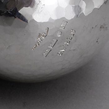 SKÅL, sterling silver, Ray Urban, Stockholm, 1991. Vikt 131 g.