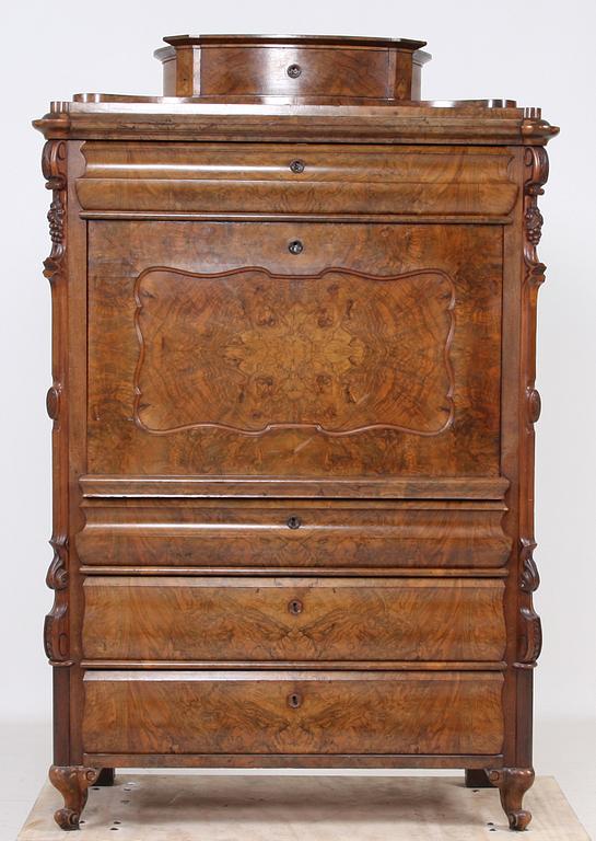 CHIFFONJE, 1800-talets mitt.