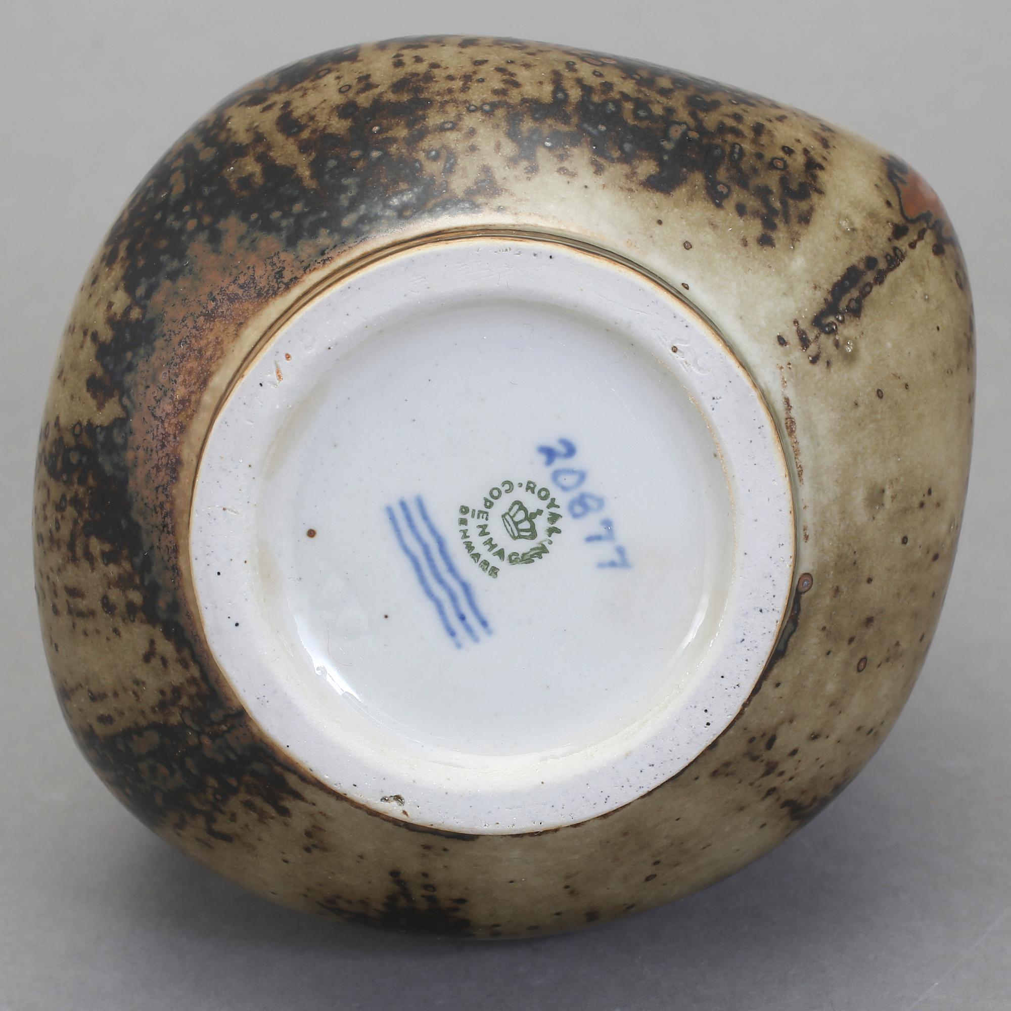 VAS, stengods, Bode Willumsen, Royal Copenhagen, Danmark, 1965.