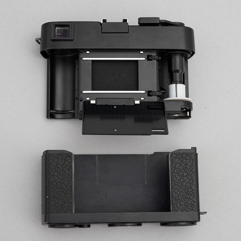 Leica CL, no 1308144, 1973-74.
