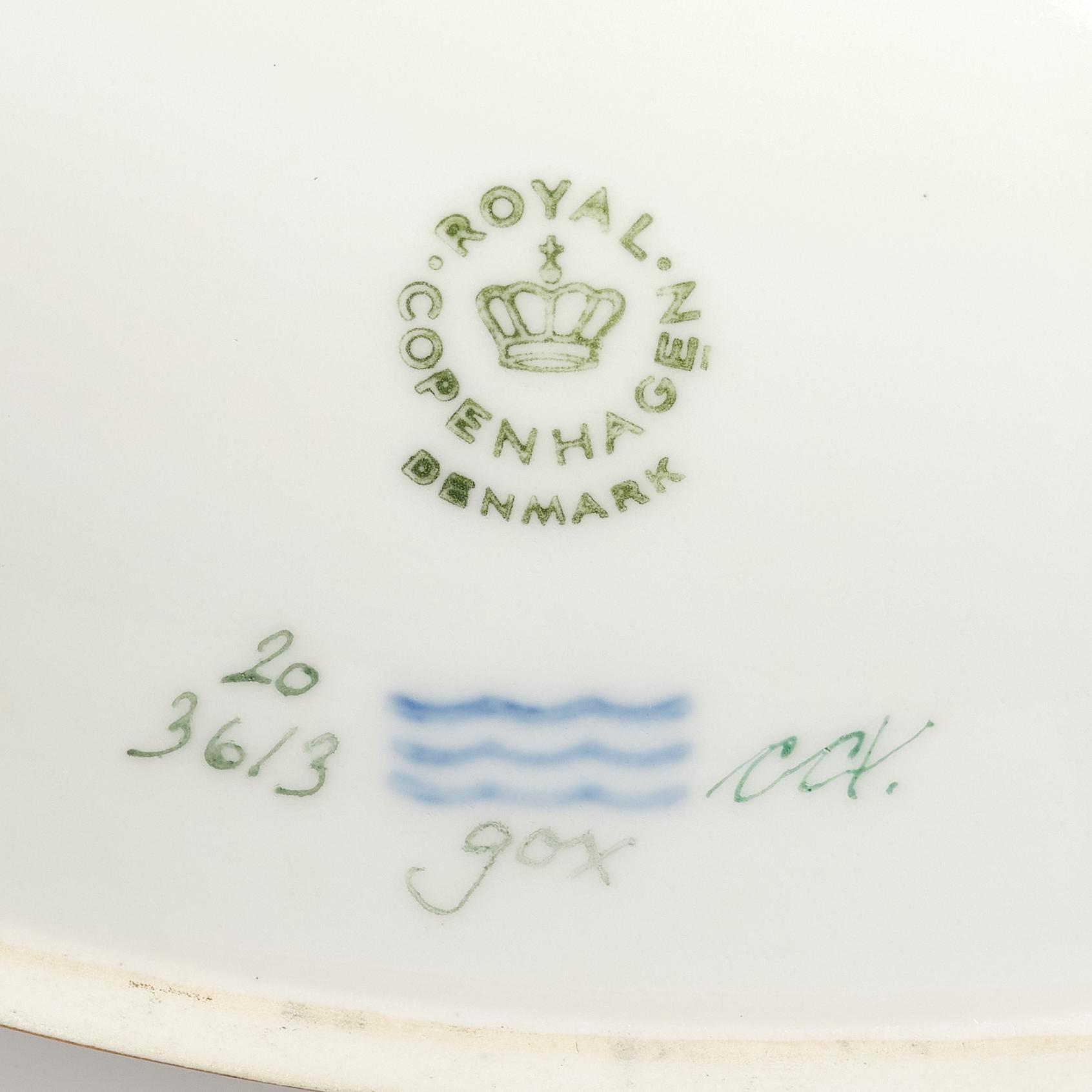 A Royal Copenhagen 'Flora Danica' tureen with cover, Denmark, 20th Century.