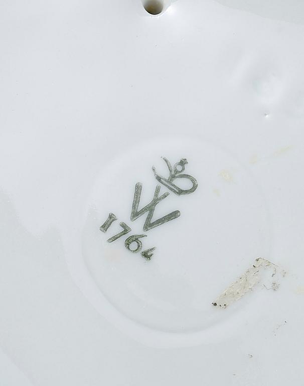 FIGURIN, porslin. Wallendorf, Tyskland, efter 1963.