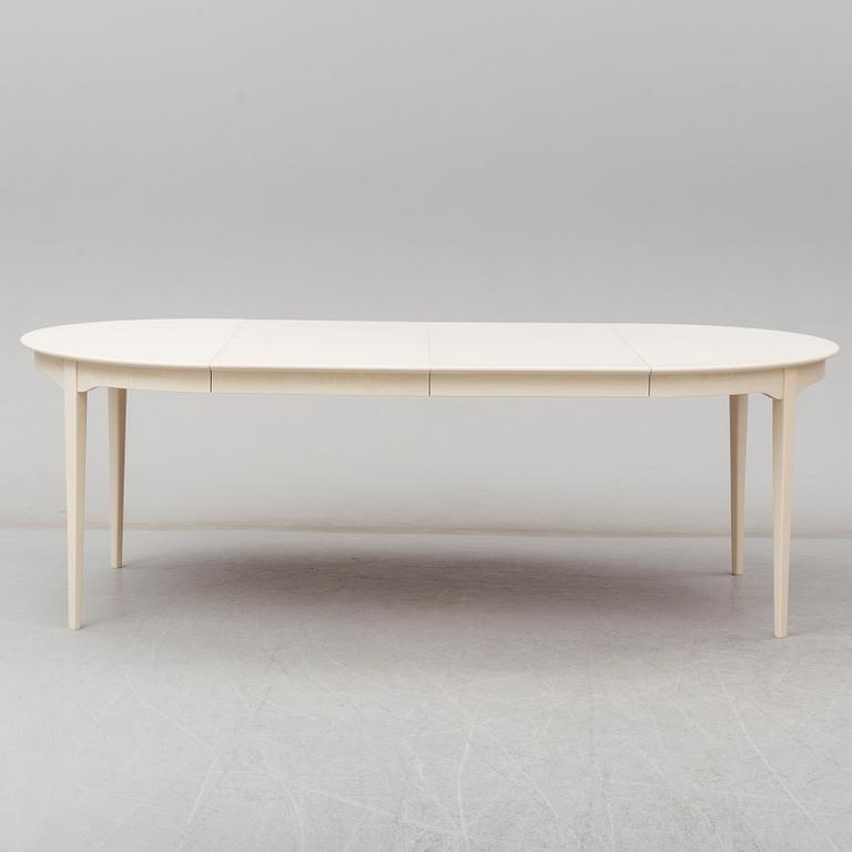 A 'Talavid' dining table by Carl Malmsten, Waggeryds Möbelfabrik.