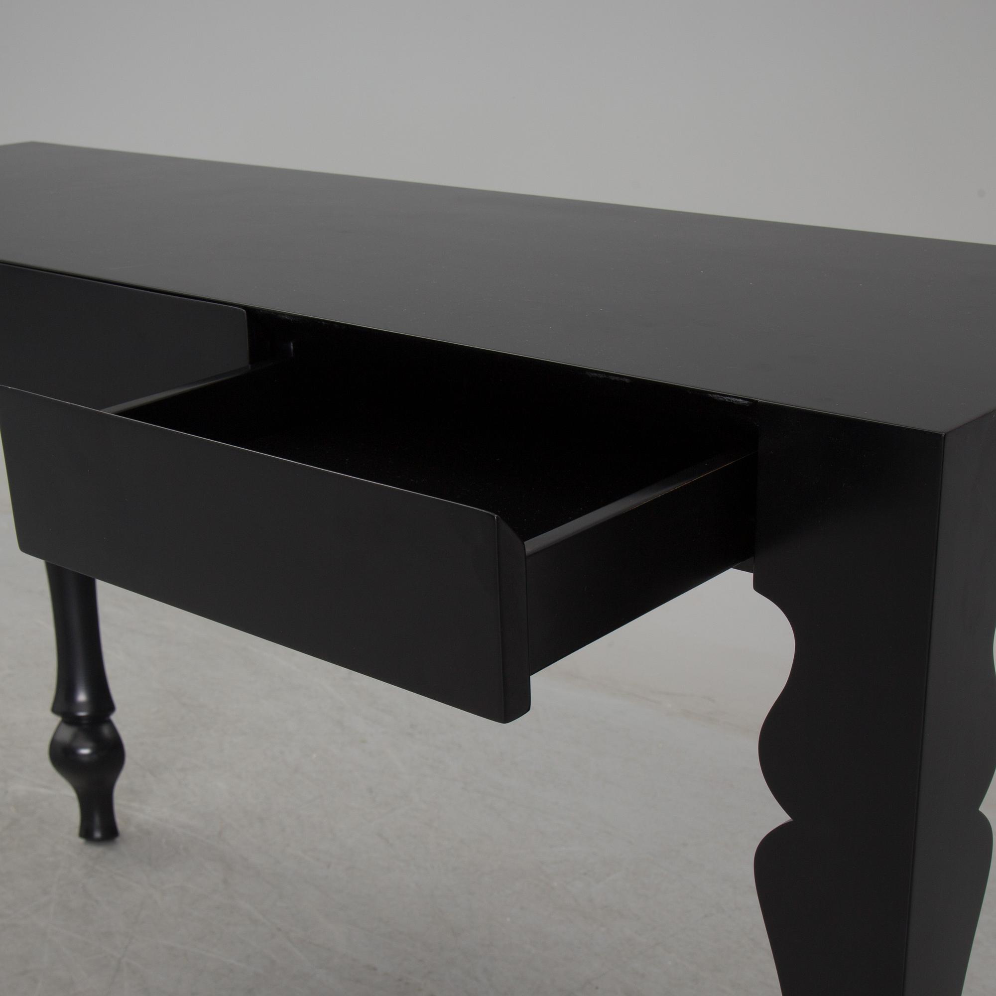 JOHN REEVES, 'Louis Console', REEVESdesign. - Bukowskis