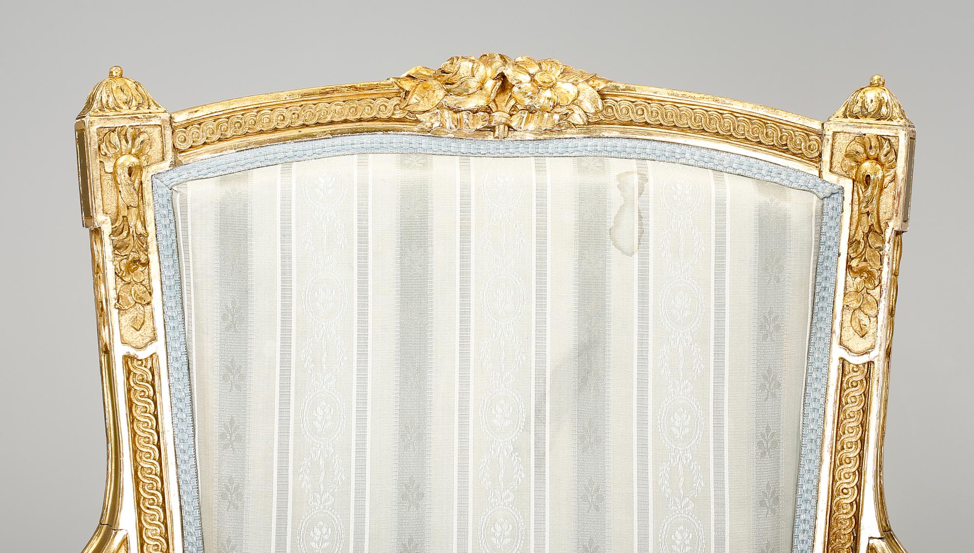 KARMSTOLAR, ett par. Gustaviansk stil/rokokostil, 1900-talets början.