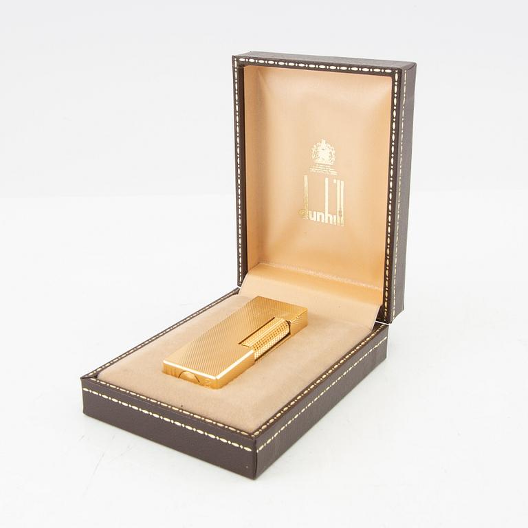 Dunhill Rollagas Barley Lighter, Second Half of the 20th Century, England.