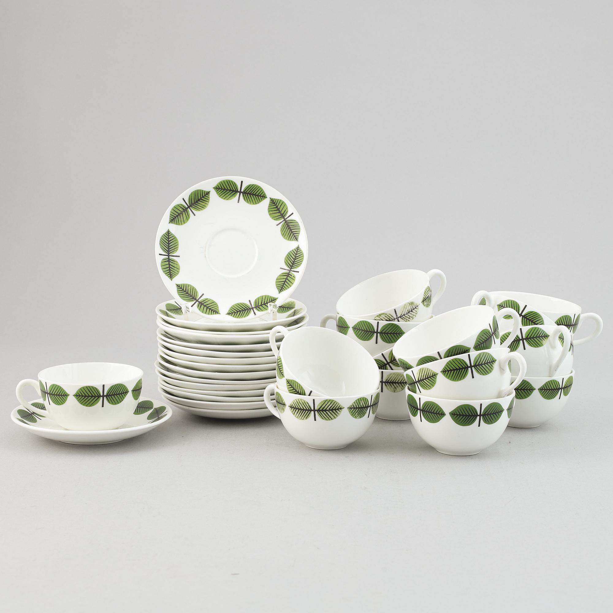 A fourteen pcs coffee service by Stig Lindberg.