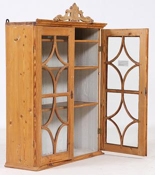 VÄGGSKÅP, 1800-tal.