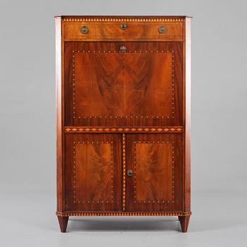 CHIFFONJÉ, Holland, 1800-talets första hälft.