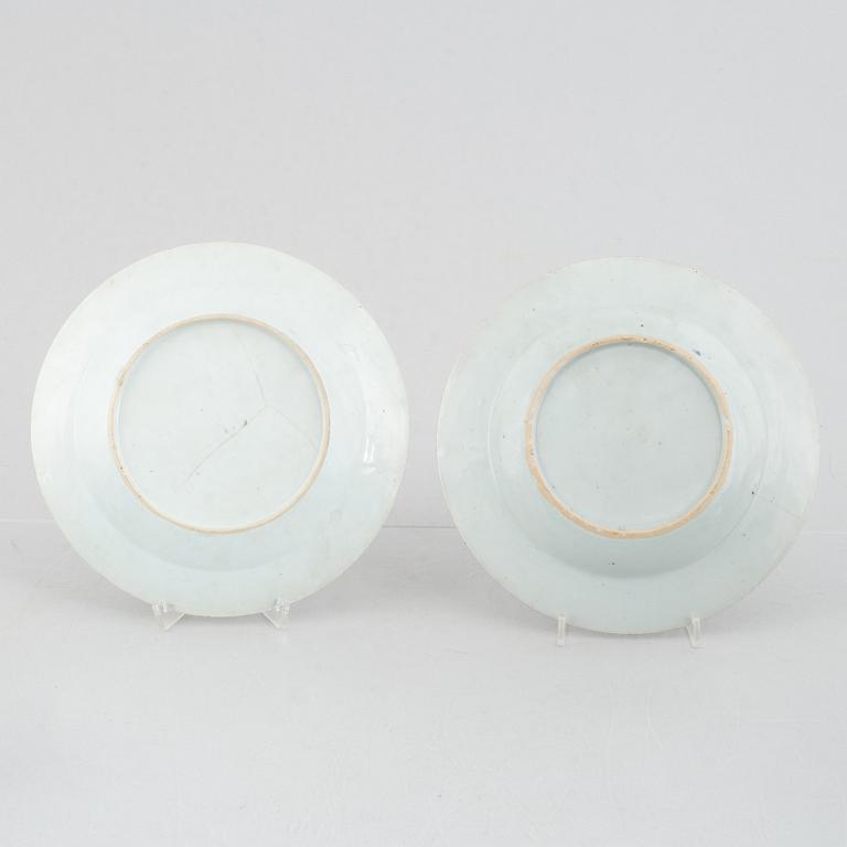 A group of 11 Chinese export porcelain pieces, Qing dynasty, 18th century.