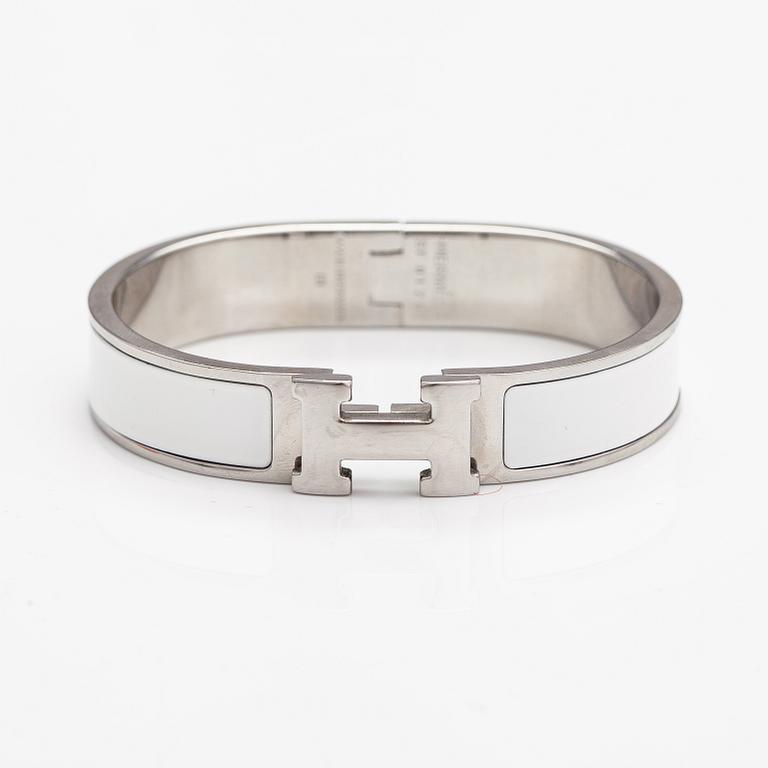 Hermès, armband, "Clic H PM", silverfärgad metall och vit emalj.