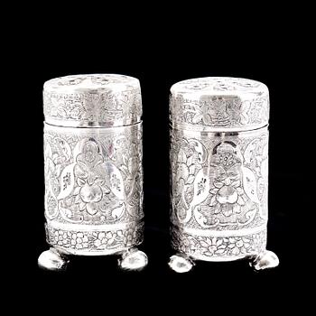 KRYDDSET, låghaltigt silver, 8 delar, ostämplat. Persien, 1900-talets mitt.