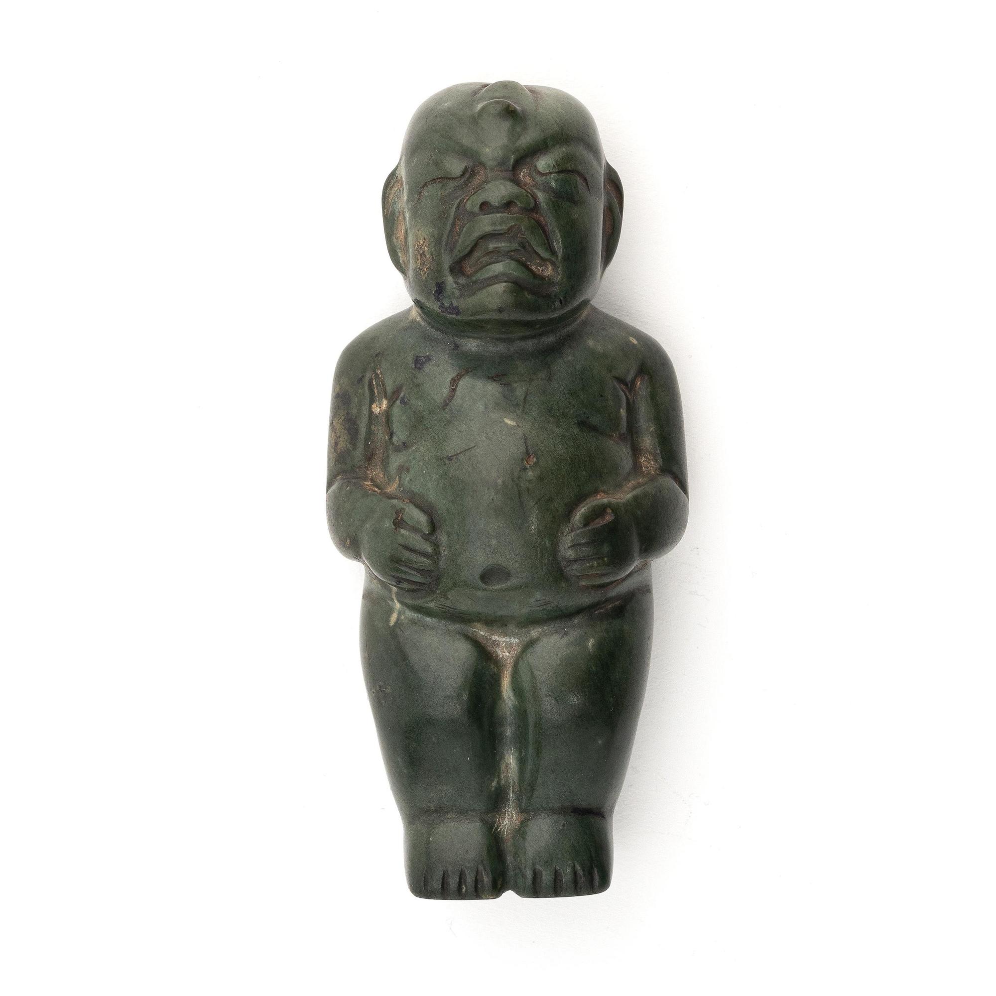 Figurin, grön sten, troligen Olmekisk 2500 f.Kr-250 e.Kr.