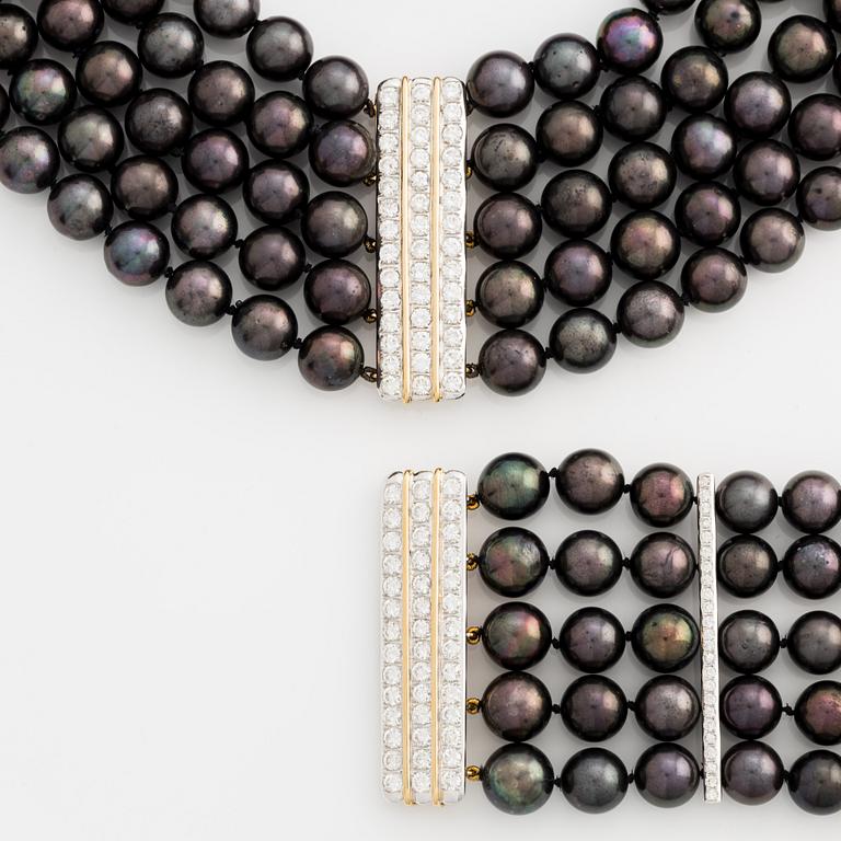 Bracelet and necklace, cultured black pearls, gold and white gold with brilliant-cut diamonds.