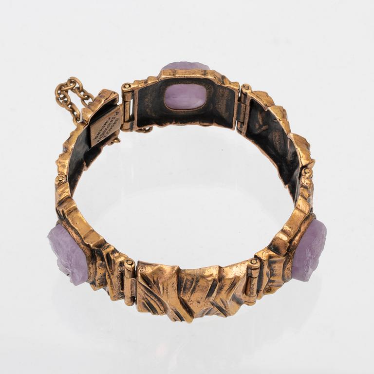 Pentti Sarpaneva, Armband brons och ametister.