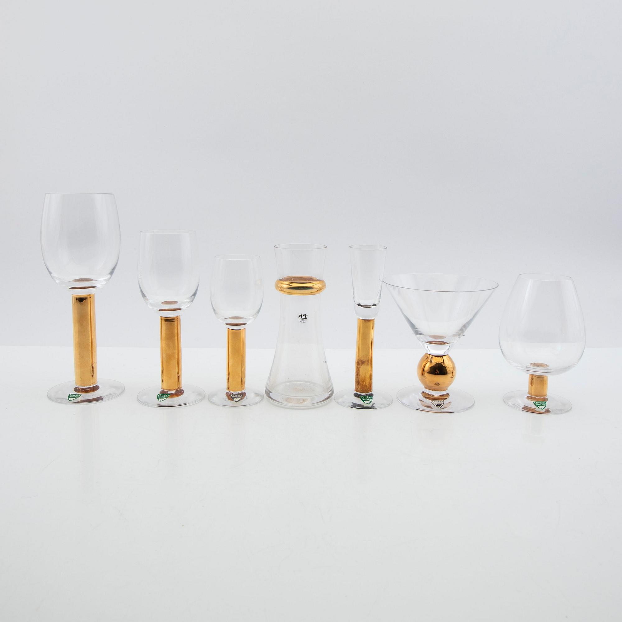 Gunnar Cyrén, Glass service, 44 pieces, "Nobel", Orrefors.