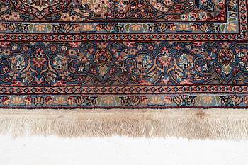 Rug, Kirman, approx. 245 x 165 cm.