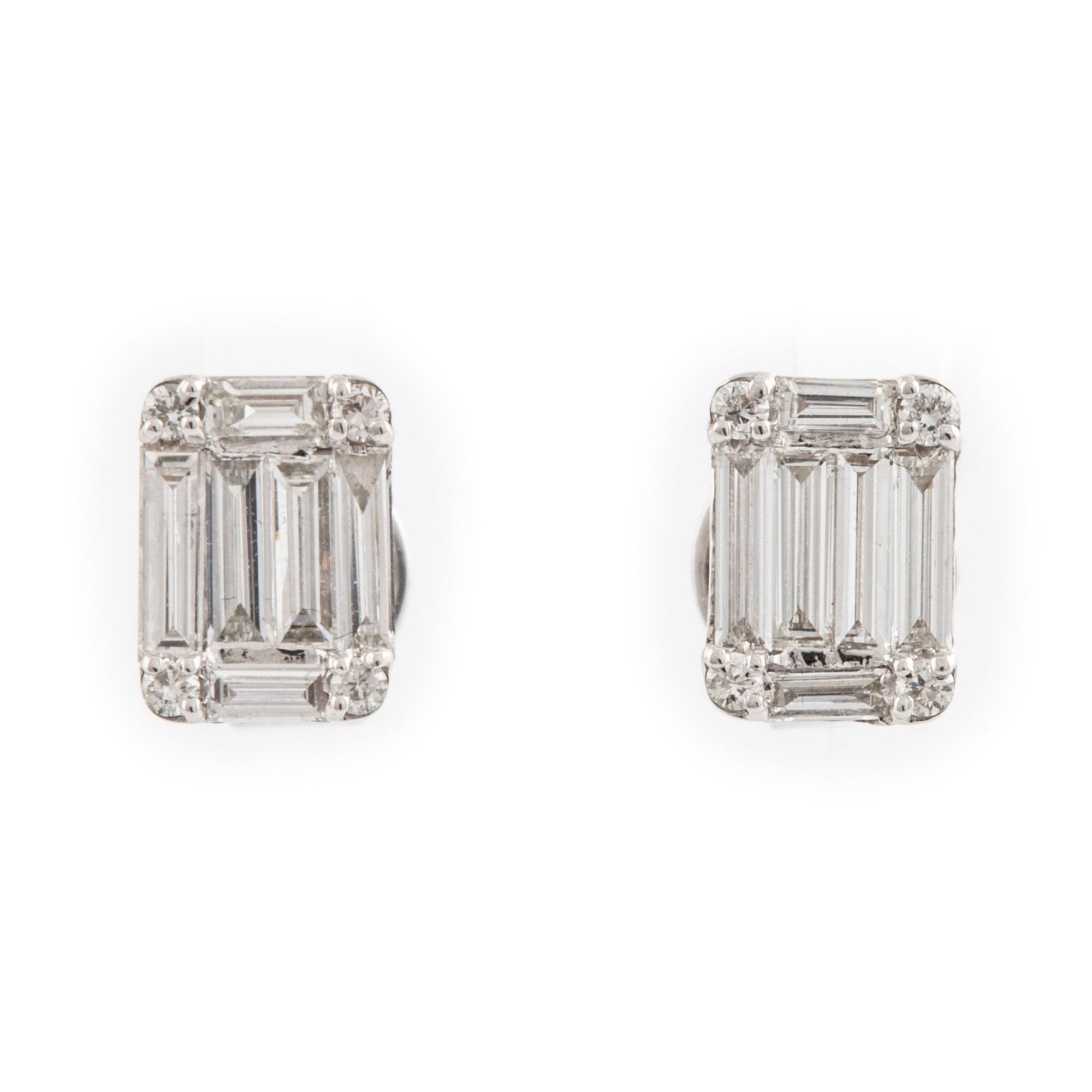 Örhängen med baguetteslipade  diamanter.