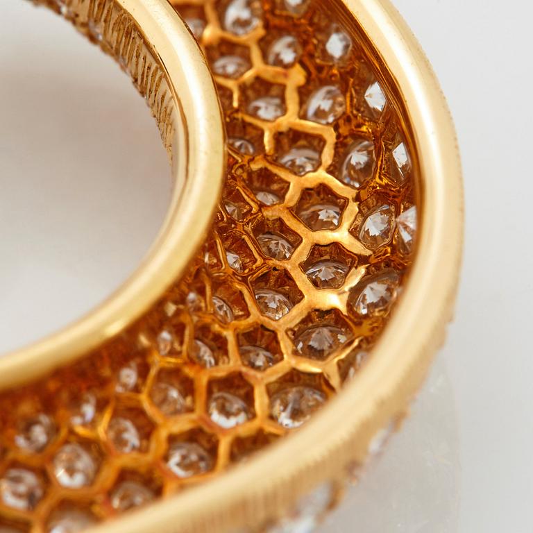 Cartier ett par örhängen.