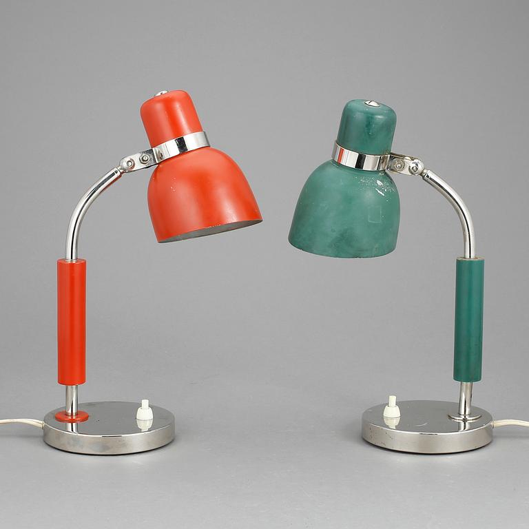LAMPOR, 2 st, funkis, 1940-tal.