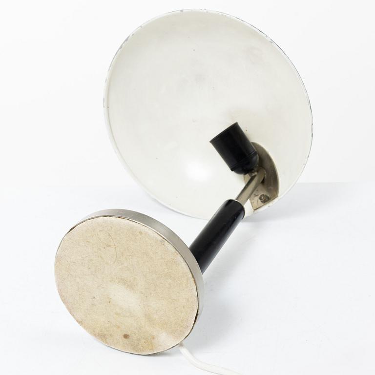 Harald Notini, bordslampa, modell 15091 A, Arvid Böhlmarks Lampfabrik, Stockholm, 1930-tal.