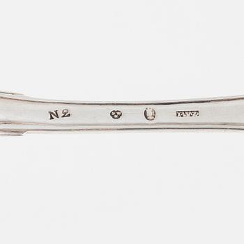 Skedar, 13 st, silver, bl.a. Gustaf Folcker, Stockholm 1825.